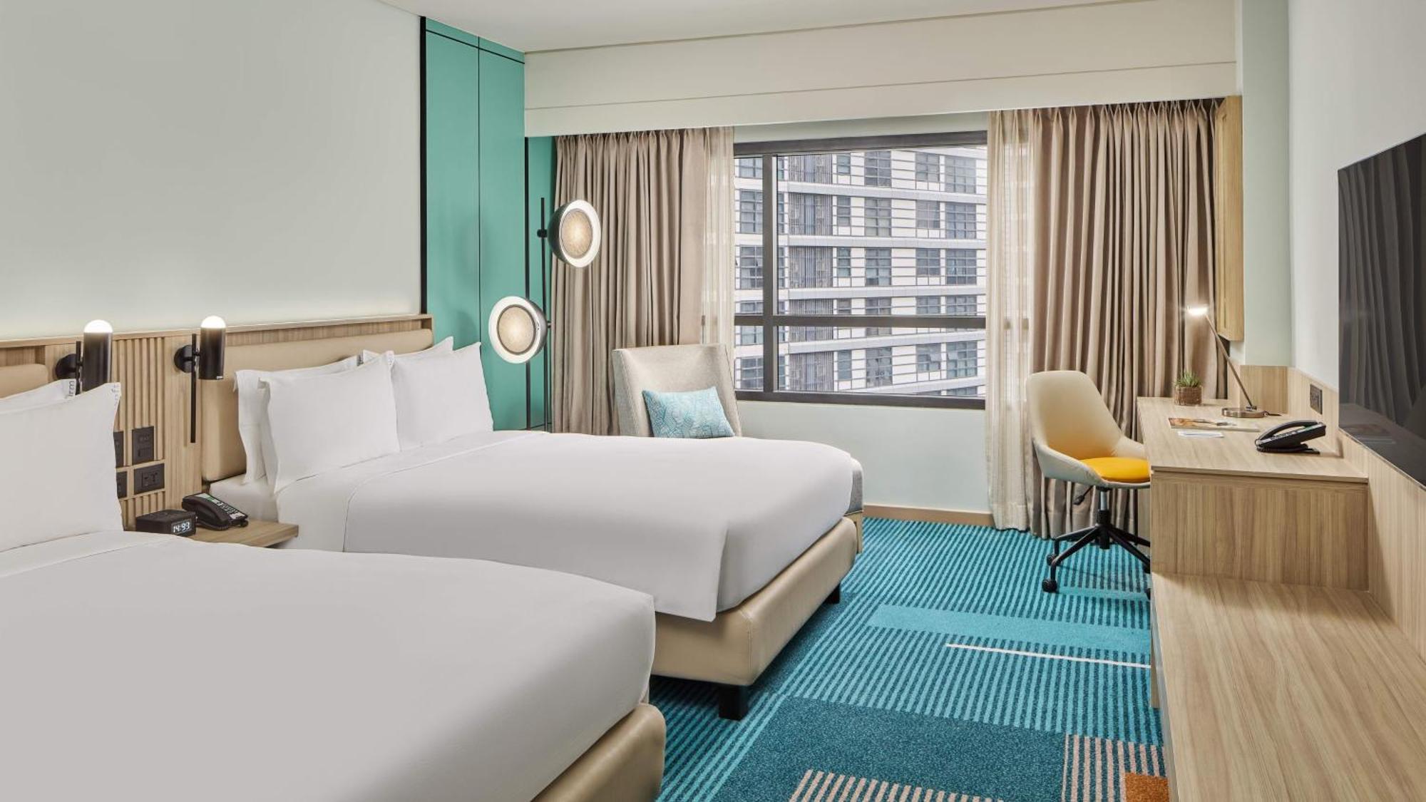 Holiday Inn & Suites Makati By Ihg Makati City Екстериор снимка